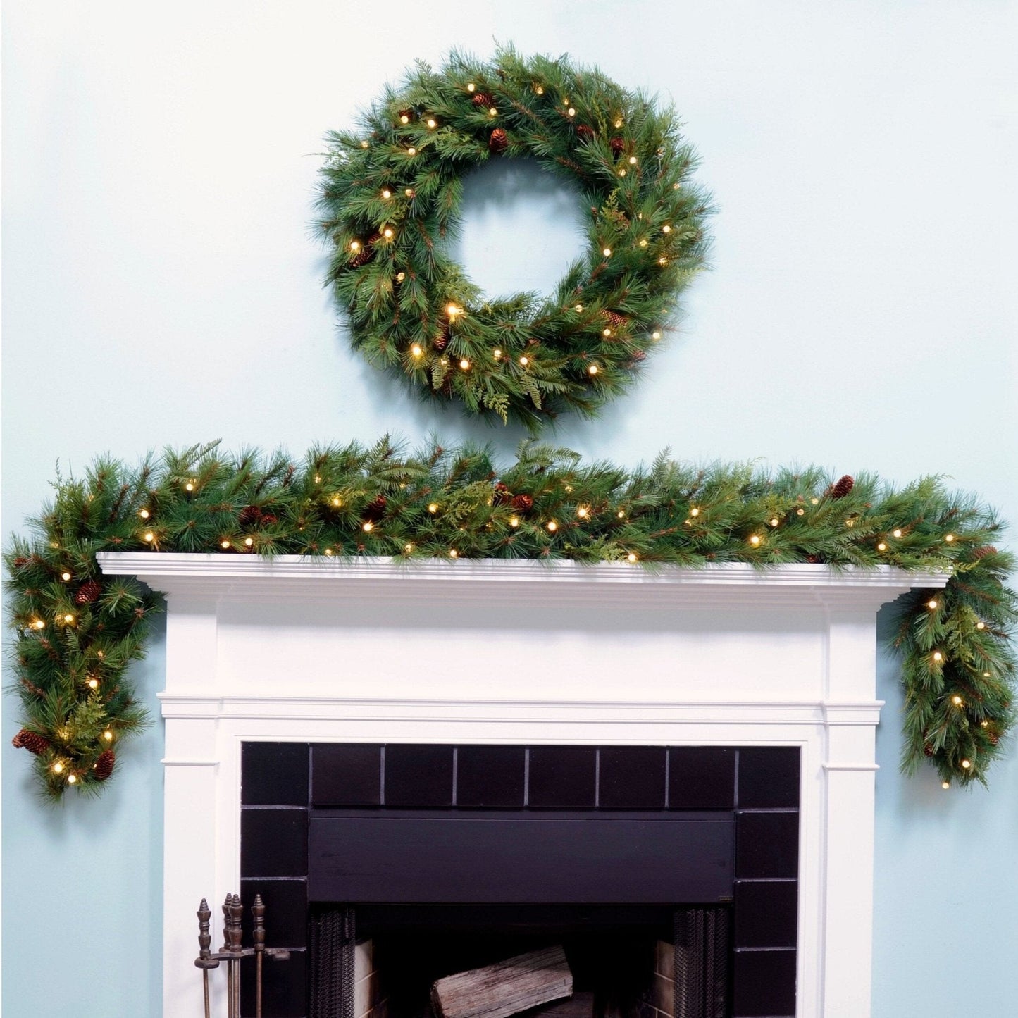 Aspen Wreath - Battery Operated with Dual-Color Berry LEDs - 30"