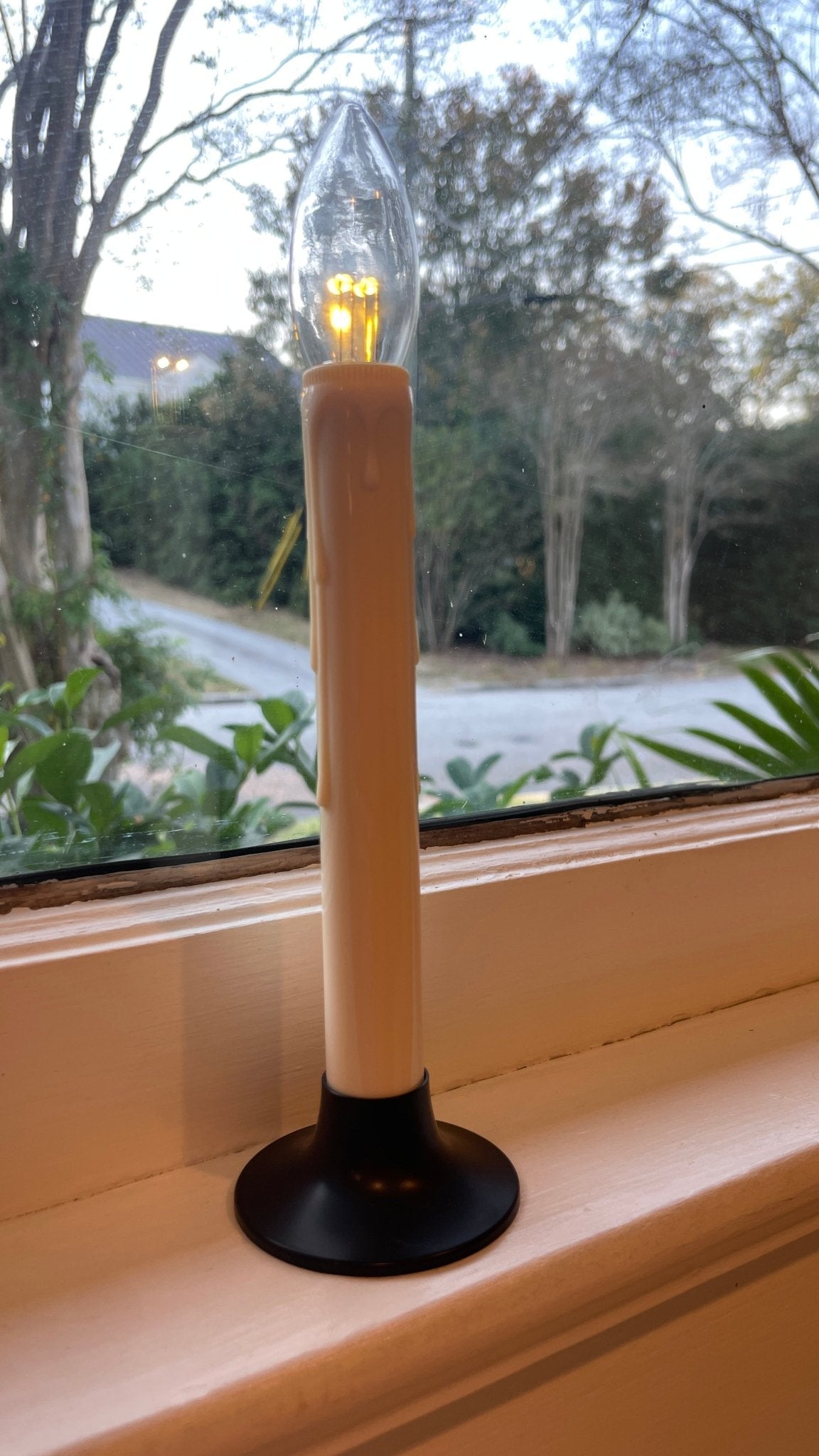 Battery Operated Classic Window Candles - Without Remote - Set of 4 or 6