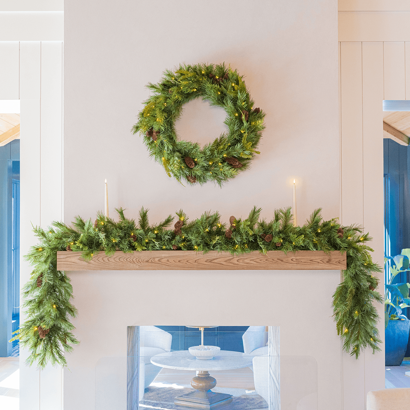 Aspen Garland - Battery Operated with Dual Color Lights