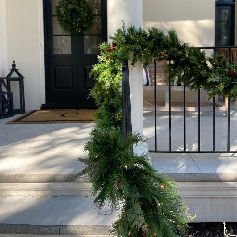 Aspen Garland - Plug-In with Classic Warm White Lights