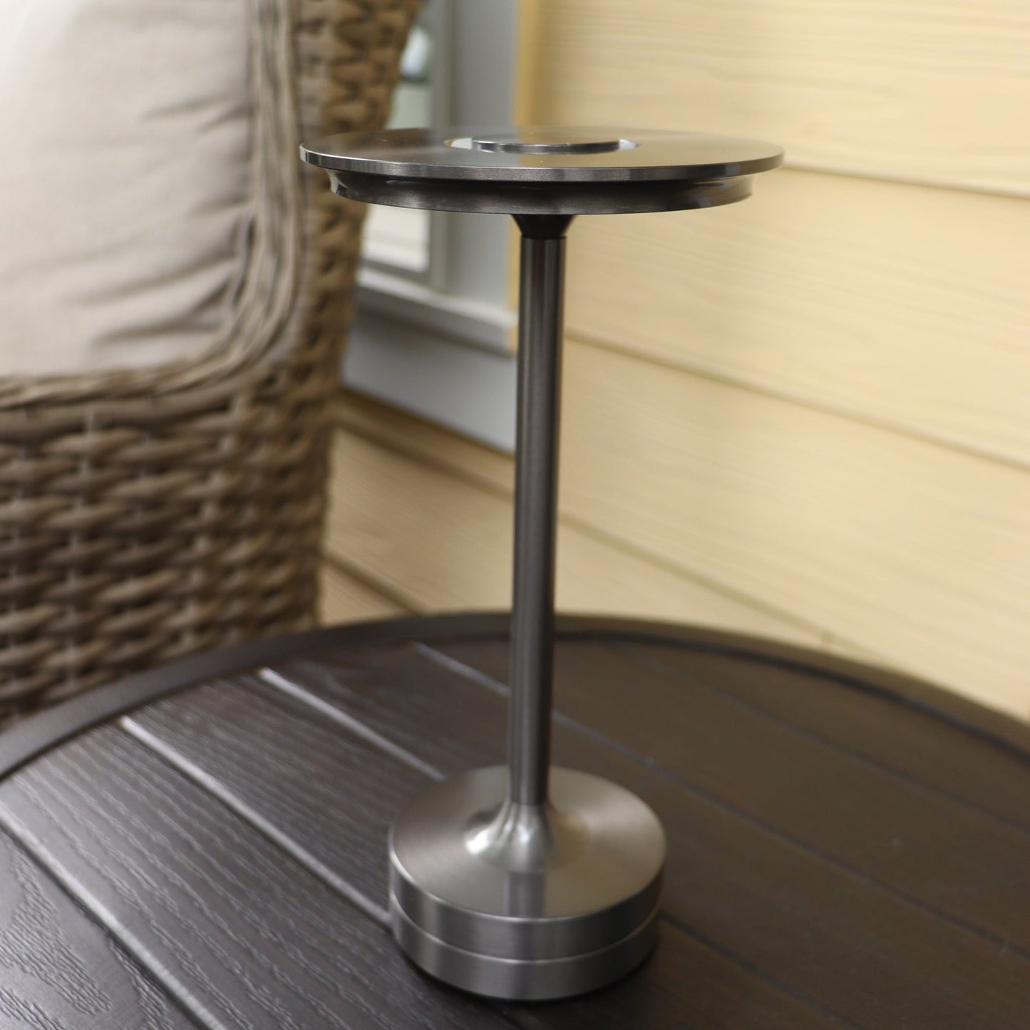 Malibu Patio Lamp with Bug Deterrent Setting