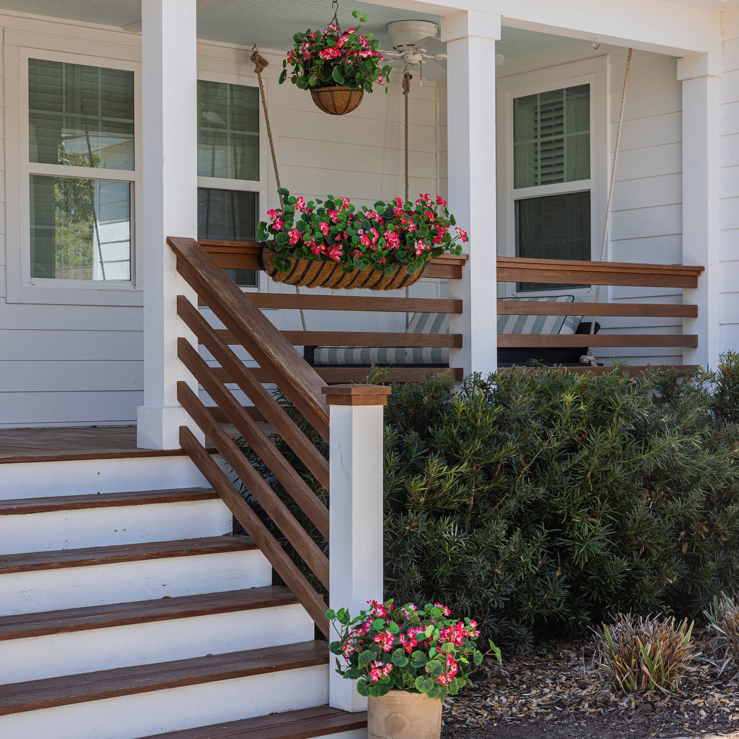 Lifelike Geranium Window Box Filler