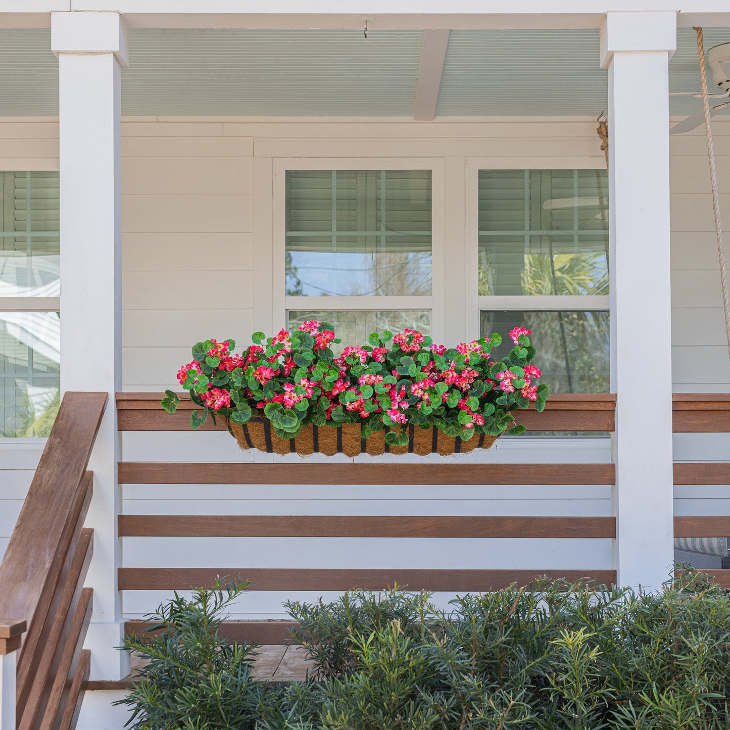 Lifelike Geranium Window Box Filler