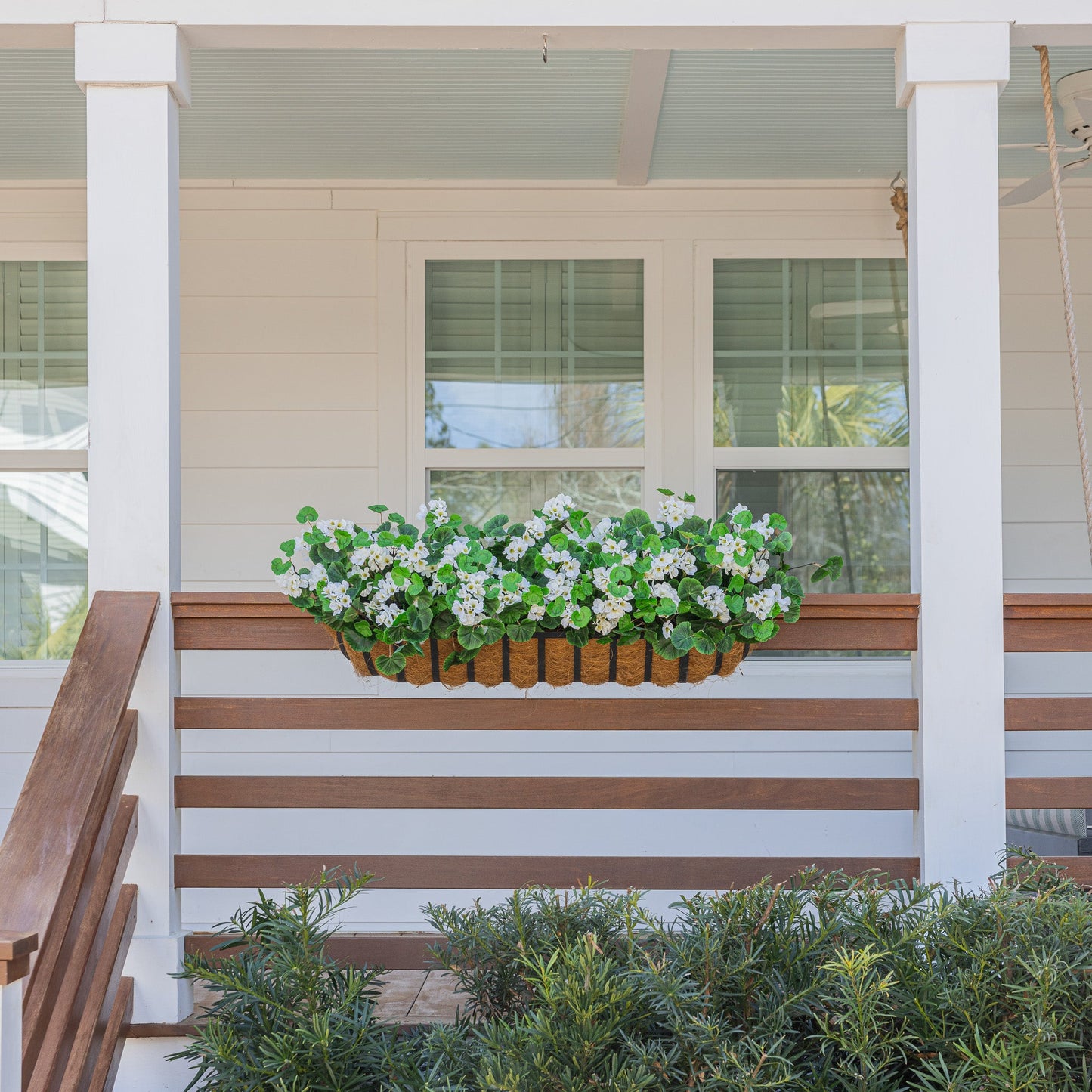 Lifelike Geranium Window Box Filler